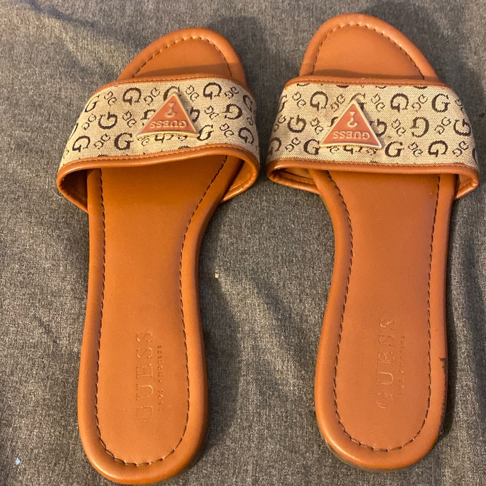 Guess sandals